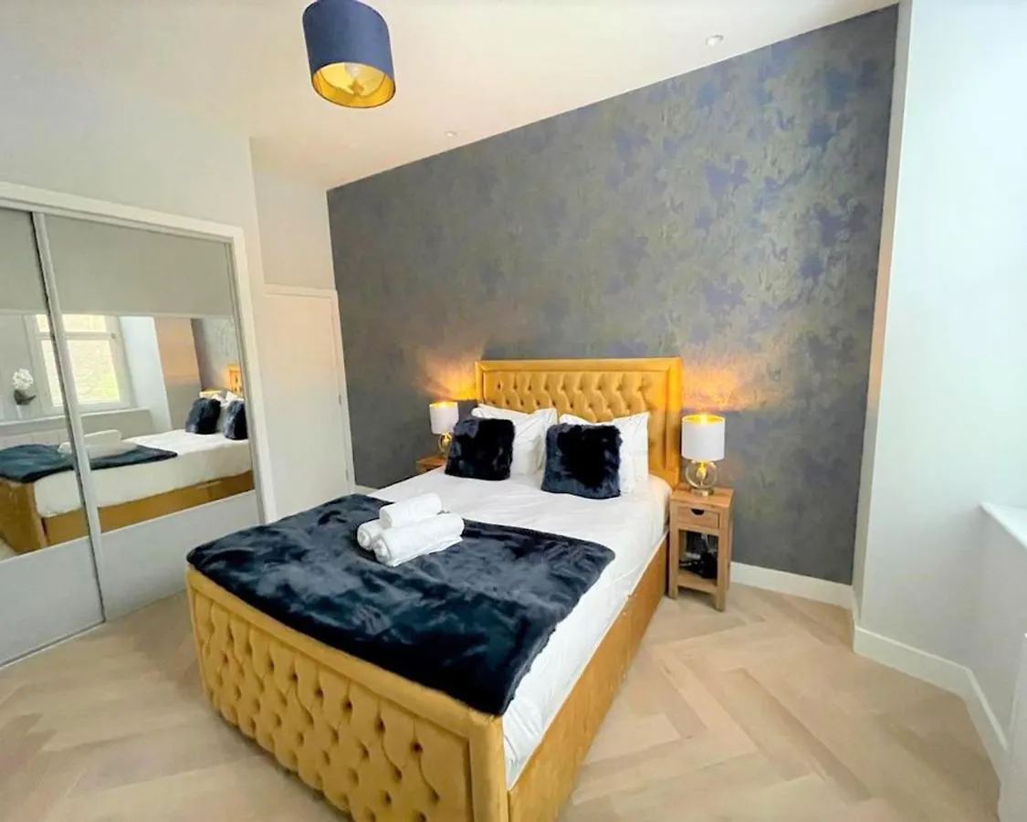 Апартаменты Trendy And Newly Reno'D 1 Bed Nr The Meadows Эдинбург 0*,  Великобритания